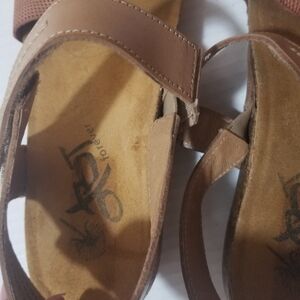NWOT OTBT Women's Sandals